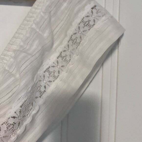 Vintage White Lace Cottagecore Dress - Picture 8 of 8